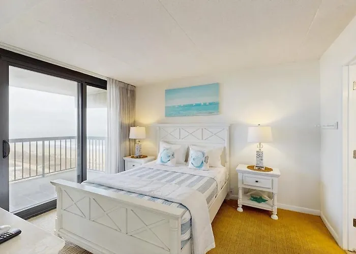Modern Ocean-view With Balcony Pools Saunas Tennis & Gym * Ocean City