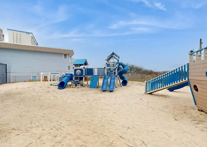 Holiday home Modern Ocean-view With Balcony Pools Saunas Tennis & Gym Ocean City